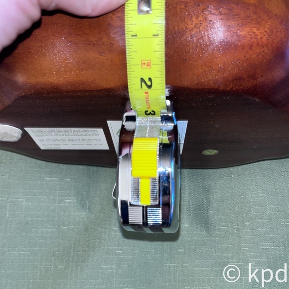 Vintage “Sanibel Home” solid leaf wood bowl and package of Paper Straws (20 Ct) - Picture 6 of 10